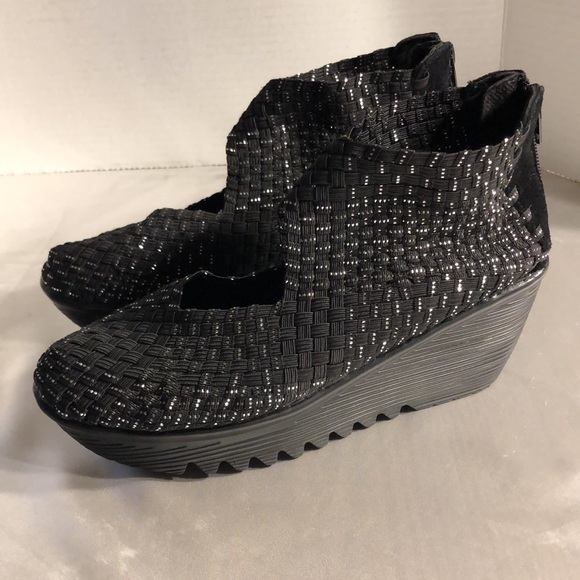 Bernie Mev Wedge Sandals Size 38 Black and Silver Woven Shoe Womens - Picture 3 of 13